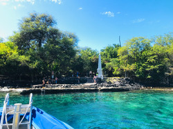 Snorkeling tours · morning sail & snorkel tour to kealakekua bay & red hill · private sailing charters (good value for larger groups) · private . The Best Kona Snorkel Tours Kona Boat Tours