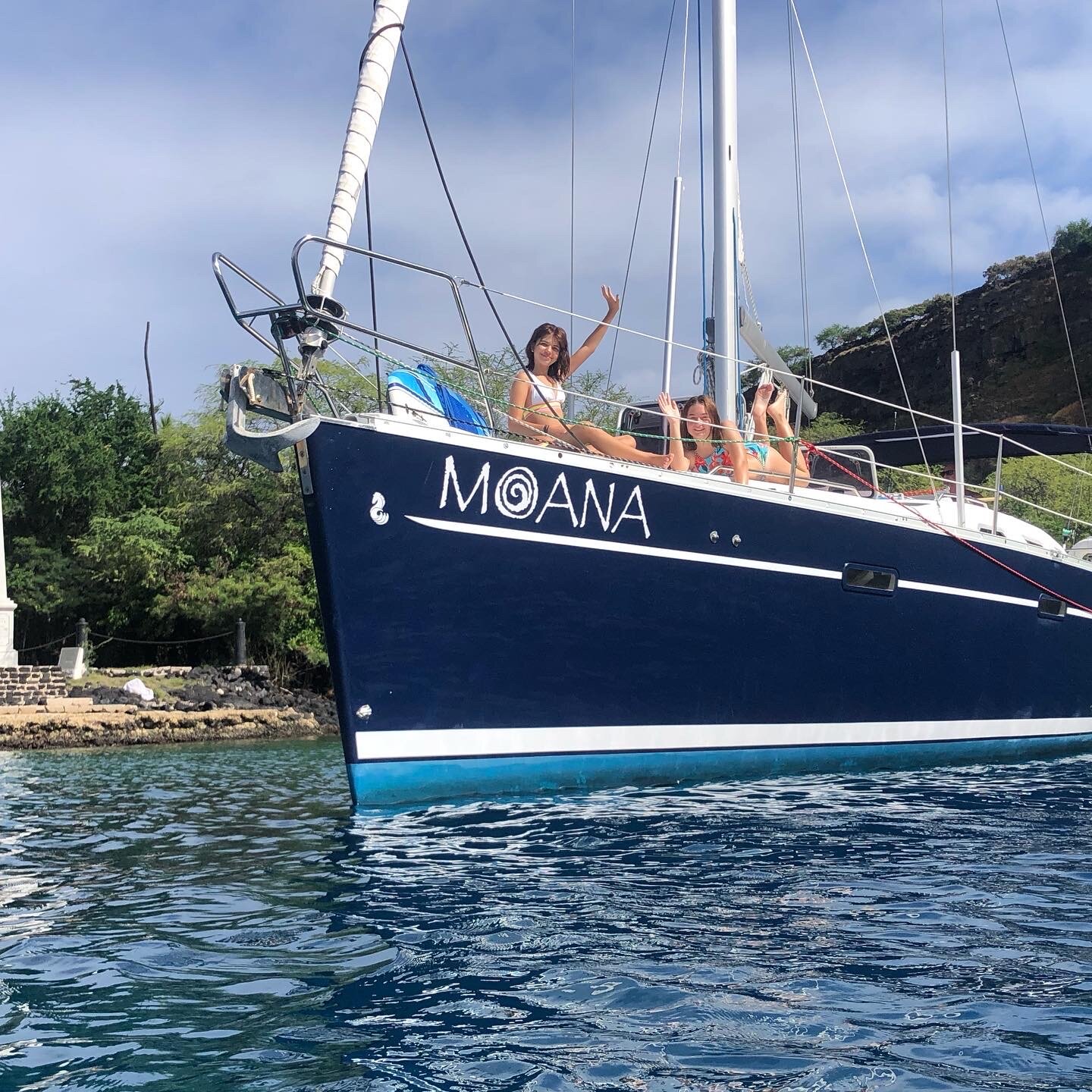 We’ve rounded up some additional advice as you research your upcoming boat purchase. Hawaii Sail Charters Kona Sailing Tours Sunset Sail Snorkeling Adventures Moana Our Boat
