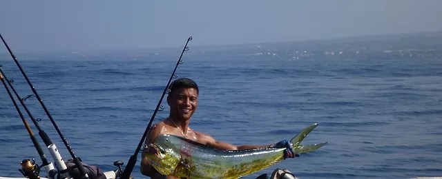 In the winter months, the island’s north and west coasts see big waves that often climb to 40 feet, with huge curls of white water breaking off shore. Kayak Fishing Local Fishing Knowledge