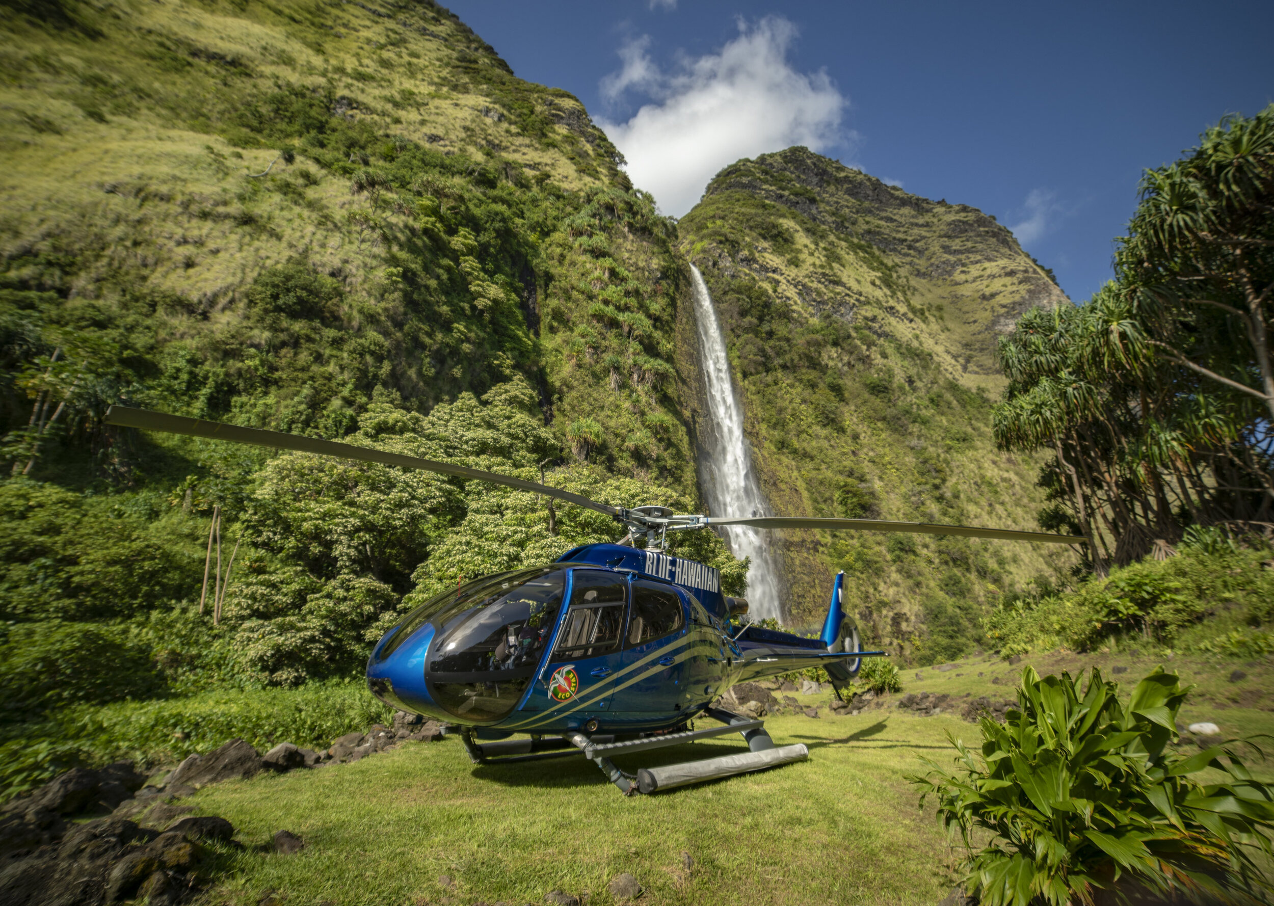 So here's a little peek into where i work—and sometimes. Which Helicopter Tours Depart From Kona Big Island Helicopter Tours Volcano Helicopter Tour
