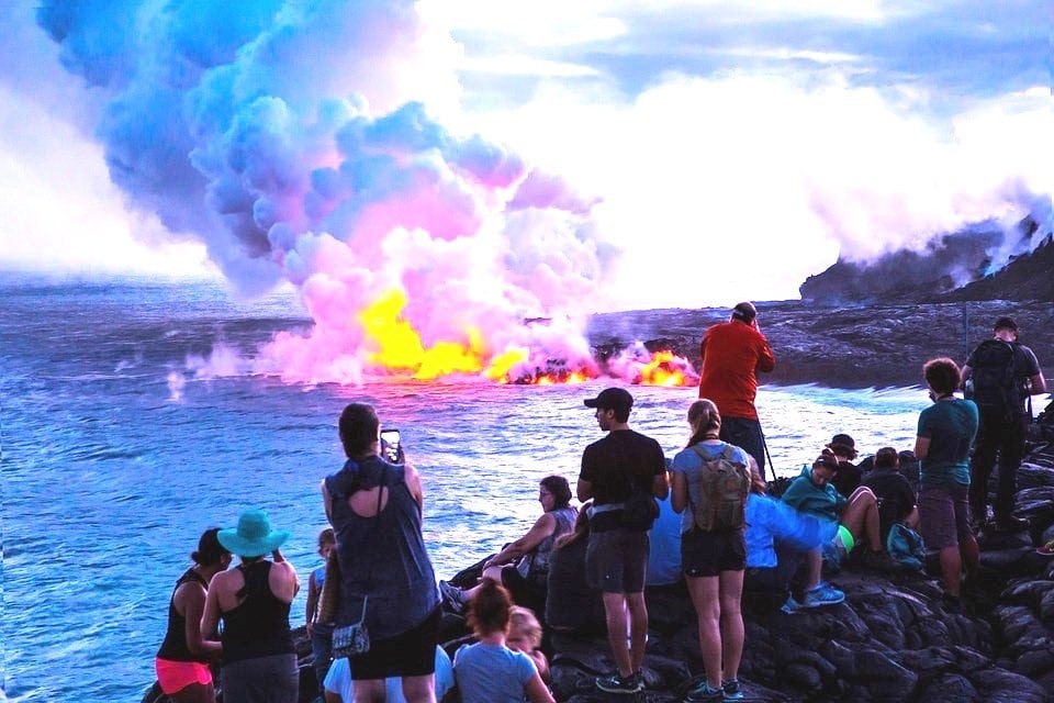 Amazing Hawaii Volcano Helicopter Tours From Honolulu&nbsp;Package