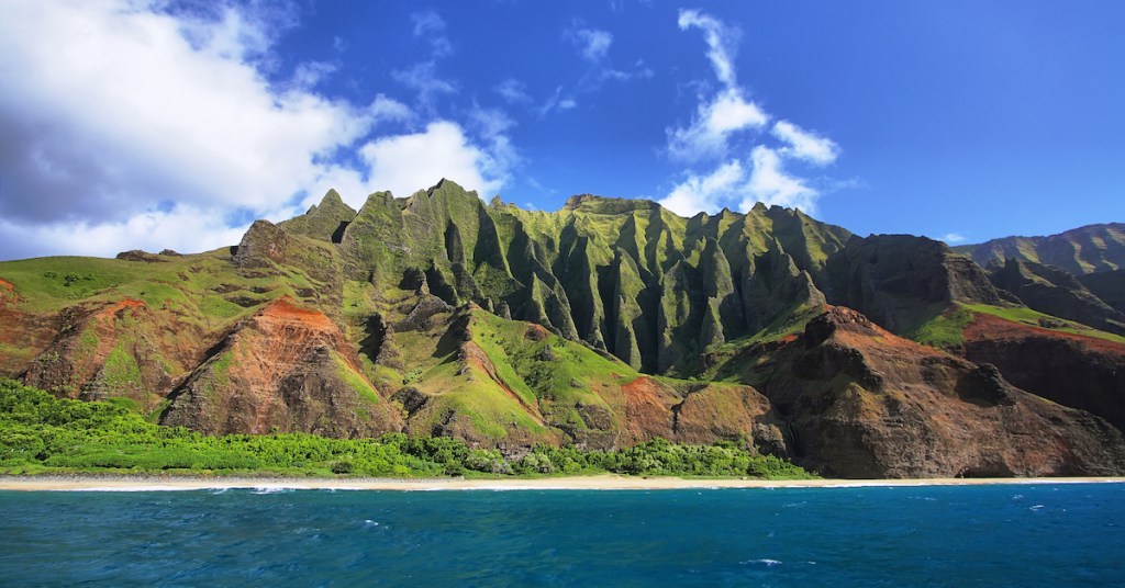 Exploring Hawaii Island Tour Cruise Package