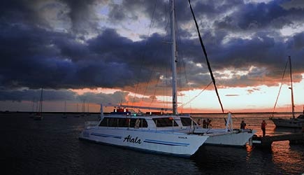 Amazing Kona Dinner Cruises&nbsp;Packages